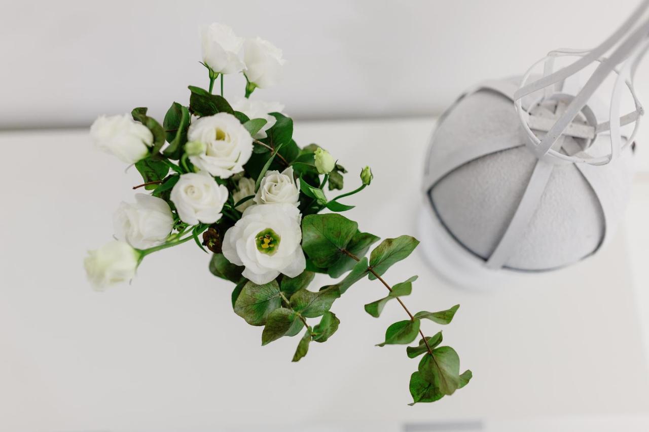 White Stylish Apartment 3 Vico Equense Exteriör bild