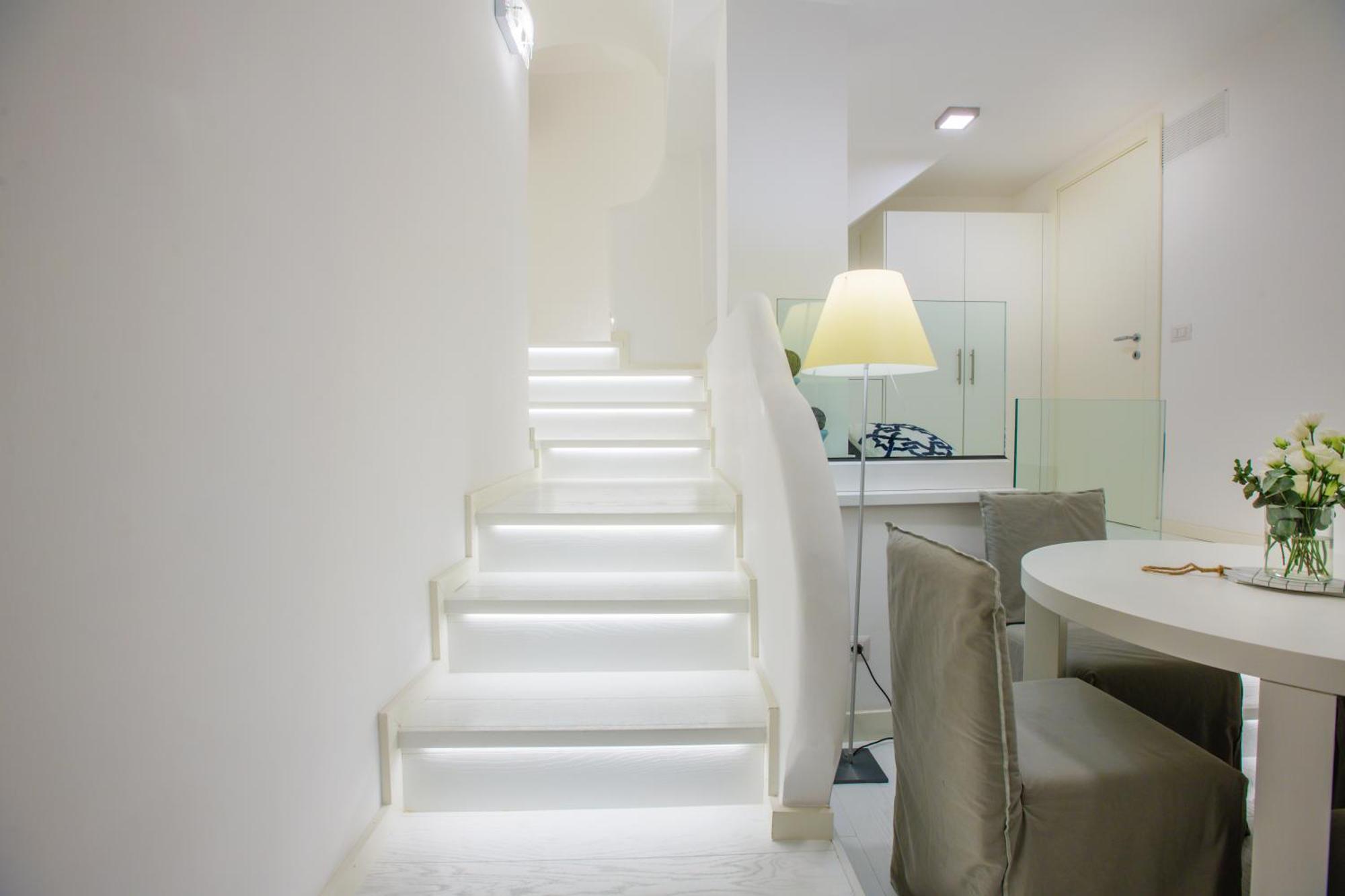White Stylish Apartment 3 Vico Equense Exteriör bild
