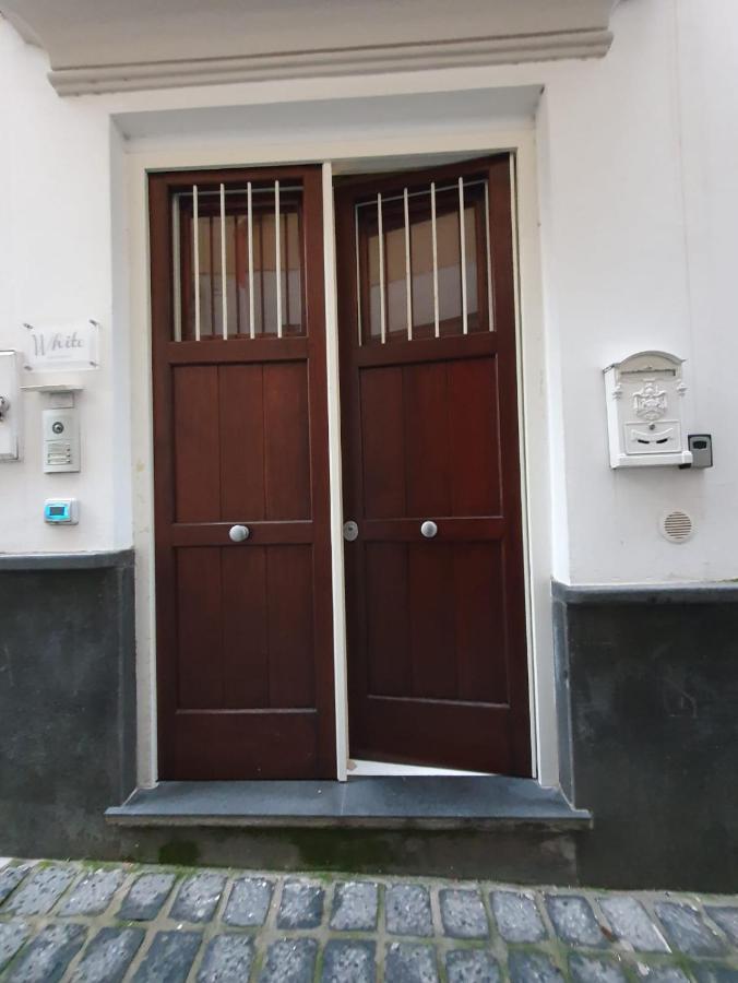 White Stylish Apartment 3 Vico Equense Exteriör bild